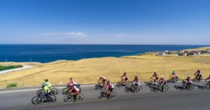 cycling-race-peloton