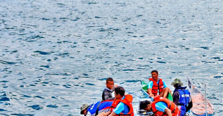 humanitarian-boat